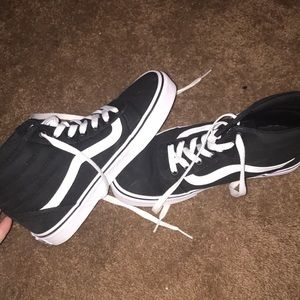 high top black vans